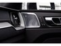 Volvo XC60 2.0 T8 Plug-in Hybrid AWD R-Design | Long Range | Luchtvering | Trekhaak | Bowers & Wilkins Audio | Lichtmetalen Velgen 22 inch | LED Koplampen Adaptief | Panorama dak | 360 Graden Camera | Head-up Display |