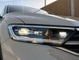 Volkswagen T-Roc 1.5 TSI R-Line Business+ Automaat | Stoelverwarming | Climate control | Cruise control adaptief | Virtual cockpit | LED koplampen | Apple CarPlay/Android Auto | Parkeersensoren voor en achter | Achteruitrijcamera