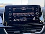 Volkswagen T-Roc 1.5 TSI R-Line Business+ Automaat | Stoelverwarming | Climate control | Cruise control adaptief | Virtual cockpit | LED koplampen | Apple CarPlay/Android Auto | Parkeersensoren voor en achter | Achteruitrijcamera