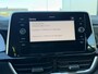 Volkswagen T-Roc 1.5 TSI R-Line Business+ Automaat | Stoelverwarming | Climate control | Cruise control adaptief | Virtual cockpit | LED koplampen | Apple CarPlay/Android Auto | Parkeersensoren voor en achter | Achteruitrijcamera