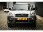 Hyundai Tucson 2.0i | Org. NL | 1e Eigenaar | Airco | LMV | Metallic Lak | 82dkm | Zeer Mooi! |
