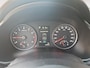 Kia Stonic 1.0T MHEV DynamicPlusLine | Trekhaak | Navigatie | Climate control | Cruise control | Keyless met startknop | Getinte ramen achter | Apple Carplay / Android Auto |
