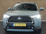 Toyota Corolla Cross Hybrid 140 Style - ORIGINEEL NEDERLANDSE AUTO - AFKOMSTIG VAN 1E EIGENAAR - NAVIGATIE - ELEKTRISCHE ACHTERKLEP - LENDENSTEUN BESTUURDERSSTOEL - VOORSTOELEN VERWARMD - DODEHOEK DETECTIE - KEYLESS ENTRY/ START - 18 INCH LICHT METALEN VELGEN