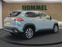 Toyota Corolla Cross Hybrid 140 Style - ORIGINEEL NEDERLANDSE AUTO - AFKOMSTIG VAN 1E EIGENAAR - NAVIGATIE - ELEKTRISCHE ACHTERKLEP - LENDENSTEUN BESTUURDERSSTOEL - VOORSTOELEN VERWARMD - DODEHOEK DETECTIE - KEYLESS ENTRY/ START - 18 INCH LICHT METALEN VELGEN