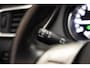 Nissan Qashqai 1.2 N-Connecta [ Panorama Trekhaak Navi 360°-camera ]