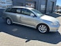 Toyota Avensis 1.8 met trekhaak, nieuwe APK!