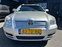 Toyota Avensis 1.8 met trekhaak, nieuwe APK!