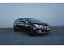 Opel Astra Sports Tourer 1.4 Turbo Sport + Climate / Navi / Cruise / Camera / Elektr. ramen / Parkeers. / Lm velgen / Trekhaak