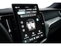 Volvo XC60 T6 Plug-in Hybrid AWD Plus Black Edition | Head-Up | Stoelventilatie | 360° Camera | Harman/Kardon | Panoramadak | Trekhaak