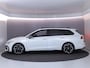 Volkswagen Golf variant 1.5 eTSI R-Line Edition | Black style pakket | Panoramisch schuif-kanteldak | Assistance pakket plus