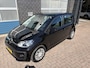 Volkswagen Up! 1.0, climate/cruise/camera/stoelverwarming/app connect.