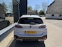Peugeot e-308 SW GT EV 54 kWh | Nieuwe Auto | Tot 8 jaar Garantie | Tot 420 Km WLTP | Alcantara Executive Pack | 360 Graden Camera | Navigatie | Stoelverwarming & Massage | Warmtepomp | Draadloze Telefoonlader | Keyless Entry | Elektrische Kofferklep | 18" Lichtmetalen Velgen | Climate Control | Adaptieve Cruise Control met Drive Assist | Full LED Verlichting |