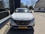 Peugeot e-308 SW GT EV 54 kWh | Nieuwe Auto | Tot 8 jaar Garantie | Tot 420 Km WLTP | Alcantara Executive Pack | 360 Graden Camera | Navigatie | Stoelverwarming & Massage | Warmtepomp | Draadloze Telefoonlader | Keyless Entry | Elektrische Kofferklep | 18" Lichtmetalen Velgen | Climate Control | Adaptieve Cruise Control met Drive Assist | Full LED Verlichting |