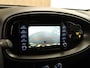 Toyota Aygo X 1.0 VVT-i MT Play - ORIGINEEL NEDERLANDSE AUTO - TREKHAAK ( UITSLUITEND VOOR FIETSEN TE VERVOEREN ) APPLE CARPLAY/ ANDROID AUTO - AIRCO - ADAPTIEVE CRUISE CONTROL - GOODYEAR 4 SEIZOENEN BANDEN - CAMERA - LICHTSENSOR
