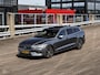 Volvo V60 2.0 D4 Inscription | Panoramadak | Intellisafe Pro Line | 360 Camera | HUD | Standkachel | Harman Kardon | Trekhaak | Leder | LED | Keyless | 18" | Dealeronderhouden