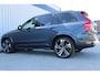 Volvo XC90 2.0 T8 Recharge AWD Ultra Dark | Incl. 12 maanden garantie | 7 persoons |  Panorama dak | Massage stoelen | Stoel & Stuur verwarming | Stoelventilatie | Memory seats | Stoelverwarming achter | 360° Camera | Elektrische kofferklep | Bower & Wilkins | Head-Up display | Keyless entry/start | Standkachel | Apple CarPlay/Android Auto |