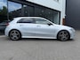 Mercedes-Benz A-klasse 180 AMG LINE,Pano,LED,WideScreen,Memory,Stoelverw,Camera,Clima,Cruise,Ambient,Orig. NL