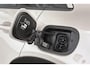 Fiat 600 600e La Prima 54 kWh Leder Stoelverwarming Massage Keyless Camera