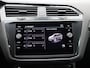 Volkswagen Tiguan 1.4 TSI eHybrid R-Line Business+ 245 PK| Trekhaak | Dealeronderhouden | Navigatie | LED Matrix | Achteruitrijcamera | Achterklep Elektrisch | Stoelverwarming | Stuurwielverwarming | Climatronic