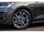 Ford Focus Wagon 1.0 EcoBoost Hybrid ST Line 155pk | Stuur/stoel/voorruit verwarming | Apple Carplay/Android Auto | Cruise control | Full-LED | Keyless start | Navigatie | Airco (automatisch) | Apple Carplay/Android Auto|telefoonintegratie premium | Cruise control