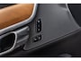Volvo V90 2.0 T4 Inscription | Trekhaak | Achteruitrijcamera | Parkeersensoren | Elektrische Achterklep | Navigatie | Verwarmde Voorruit | Lederen Bekleding | Stoelverwarming | Cruise Control Adaptief