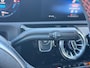 Mercedes-Benz A-klasse 250 e Business Solution AMG Limited PHEV | Climate control | Navigatie | 18" LM velgen | Sportstoelen met verwarming | Camera