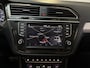 Volkswagen Tiguan 1.4 TSI 150pk DSG ACT Connected Series Panoramadak Alcantara Stoelverwarming Camera DAB+
