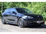 BMW 1-Serie 118i M-Pakket | Pano | HUD | Harman Kardon | Adap Cruise | LED | Elektr. Stoel Mem | Keyless | Camera | Etc.