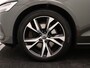 Volvo V60 T5 AUT(8) MOMENTUM SCHUIFDAK HARMAN KARDON TREKHAAK KEYLESS ACC