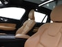 Volvo V60 T5 AUT(8) MOMENTUM SCHUIFDAK HARMAN KARDON TREKHAAK KEYLESS ACC