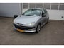 Peugeot 206 1.4.I* TREKHAAK * APK * GOEDE VAKANTIE AUTO *