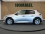 Peugeot e-208 EV Allure Pack 50 kWh - SOH 92,13% !!!- ORIGINEEL NEDERLANDSE AUTO - AFKOMSTIG VAN 1E EIGENAAR - 3 FASE - NAVIGATIE - CLIMATE CONTROL - CAMERA - MIDDENARMSTEUN - PARKEERSENSOREN ACHTER - 4 X ELEKTRISCHE RAMEN - APPLE CARPLAY/ ANDROID AUTO - CRUISE CONTROL