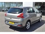Peugeot 3008 1.6 Active Panoramadak | Trekhaak 1500 kg | Navigatie | Cruise Control |