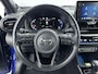 Toyota Yaris Cross 1.5 Hybrid Adventure | Matrix LED | Dodehoek detectie | Head-up display | Stoel-/stuurverwarming | JBL | Parkeersensoren voor/achter | Apple Carplay / Android Auto | 18 inch