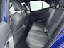 Toyota Yaris Cross 1.5 Hybrid Adventure | Matrix LED | Dodehoek detectie | Head-up display | Stoel-/stuurverwarming | JBL | Parkeersensoren voor/achter | Apple Carplay / Android Auto | 18 inch