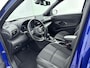 Toyota Yaris Cross 1.5 Hybrid Adventure | Matrix LED | Dodehoek detectie | Head-up display | Stoel-/stuurverwarming | JBL | Parkeersensoren voor/achter | Apple Carplay / Android Auto | 18 inch
