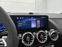 Mercedes-Benz EQA 250+ Business Solution AMG 71 kWh | Premium pakket | Nightpakket | Trekhaak | Panoramaschuifdak | Smartphone integratie | 360° camera | Sierdelen in Star Pattern | Burmester Surround Sound |