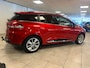 Renault Clio Estate 0.9 TCe Limited Airco, Cruise controle, Trekhaak, Parkeersensoren.