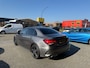 Mercedes-Benz A-klasse 180 AMG Line | 1E EIGENAAR | 12MND GARANTIE | LED | CAMERA | SFEER | DAB | CARPLAY | CRUISE | NAVI |