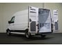Volkswagen Crafter 2.0 TDI 177pk L3 H3 Automaat Airco Navigatie Apple Carplay Camera