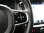 Volvo V60 T6 Twin Engine AWD R-Design 340pk Dealer O.H. | Adaptive Cruise | Camera | Harman / Kardon | Lederen Sportstoelen Memory & Verwarmd | Keyless | Blis | Apple Carplay | Navigatie | DAB | 19"L.M | Plug In Hybrid |