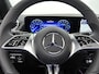 Mercedes-Benz EQA 250+ Business Solution Luxury 71 kWh | Warmtewerend, donkergetint glas | Trekhaak | Sierdelen in Star Pattern | Panoramaschuifdak | Smartphone integratie | Sfeerverlichting | Stoelverwarming |