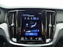 Volvo V60 B3 R-Design | Schuif/Kantel dak | Memory seats | Trekhaak | Stoel/stuur verwarming | Harmon Kardon audio |