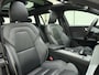 Volvo V60 B3 R-Design | Schuif/Kantel dak | Memory seats | Trekhaak | Stoel/stuur verwarming | Harmon Kardon audio |