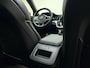 Volvo V60 B3 R-Design | Schuif/Kantel dak | Memory seats | Trekhaak | Stoel/stuur verwarming | Harmon Kardon audio |