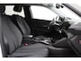 Peugeot e-2008 EV Allure Pack 50 kWh | Stoelverwarming | Navigatie | climate & cruise control | apple carplay/android auto | keyless start
