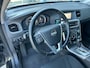 Volvo V60 2.0 T4 180pk Powershift Kinetic