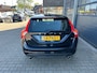 Volvo V60 2.0 T4 180pk Powershift Kinetic