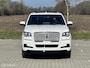 Lincoln Navigator Black Label op Grijs kenteken.