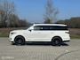 Lincoln Navigator Black Label op Grijs kenteken.